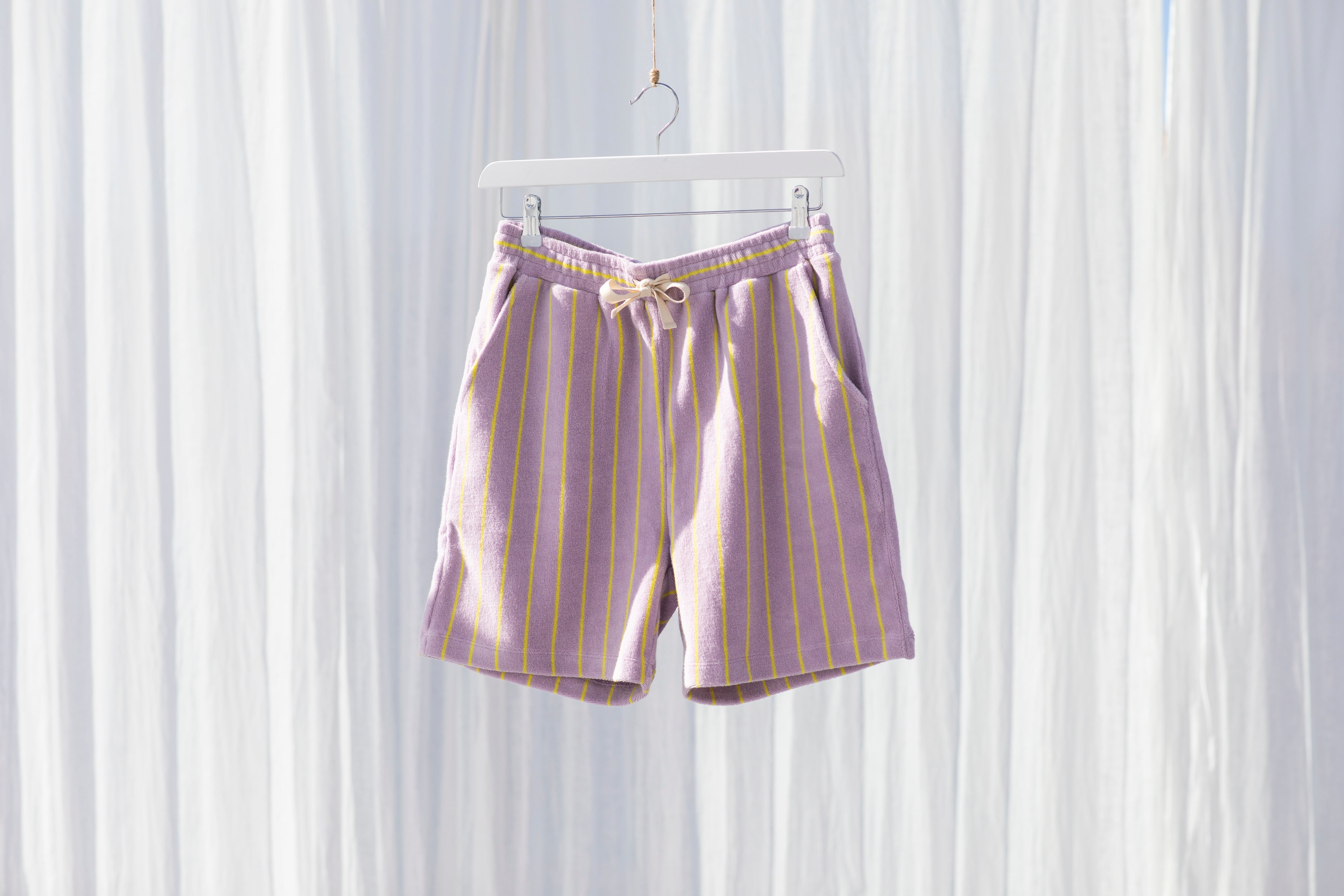 Naram Shorts, lilac & neon yellow