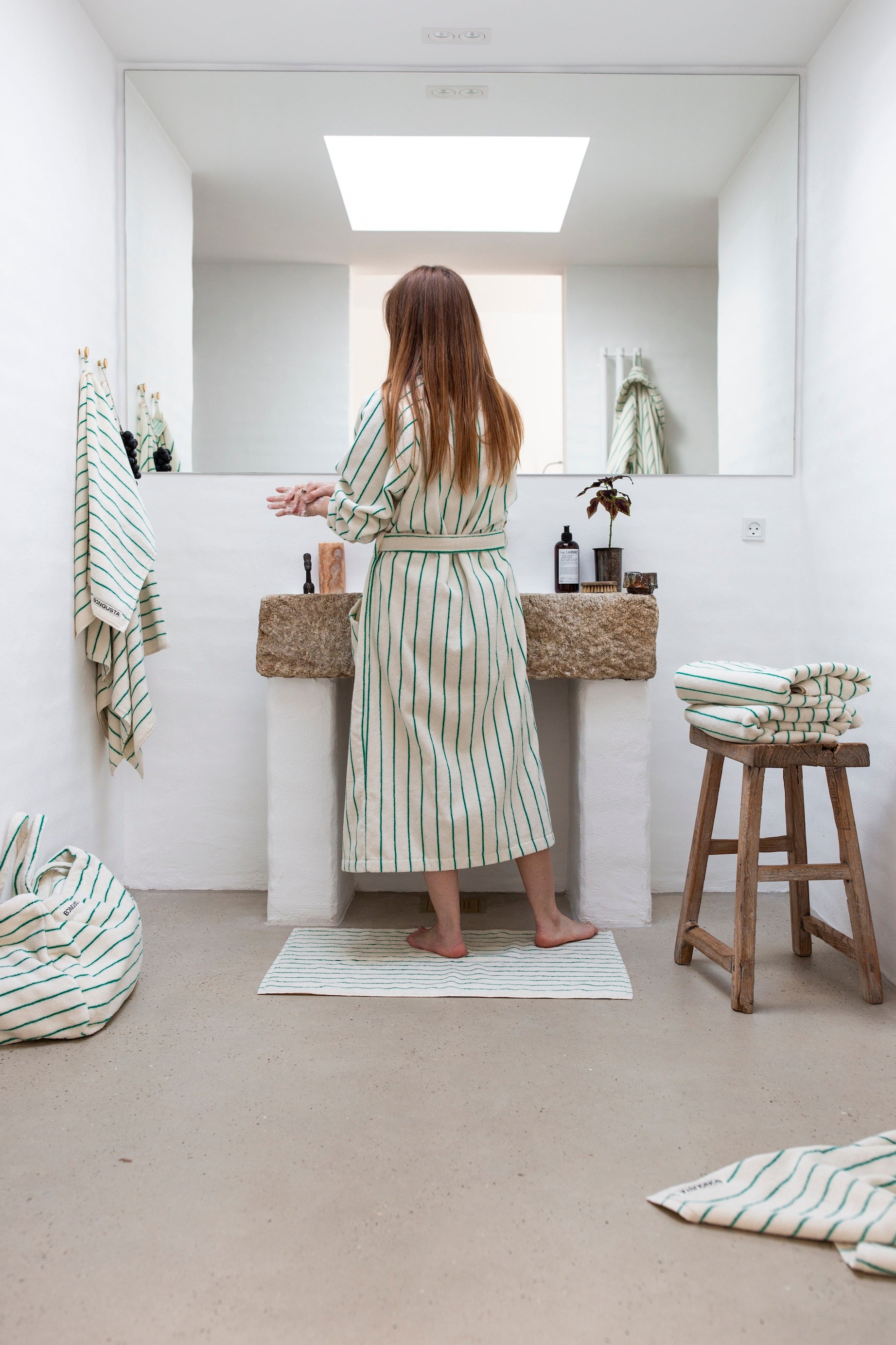 Naram Bath Mat, pure white & grass