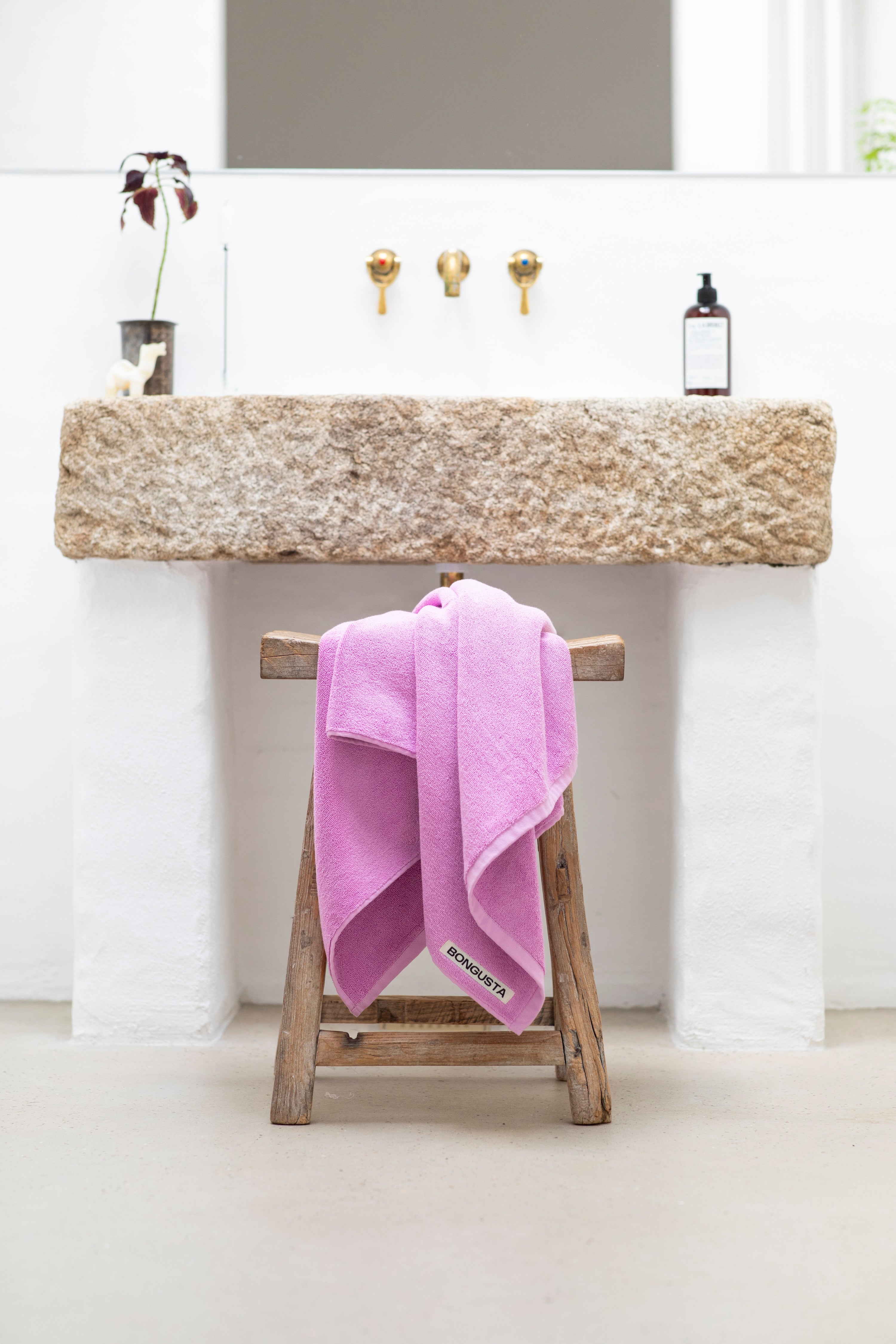 Naram Towels, soft fuchsia