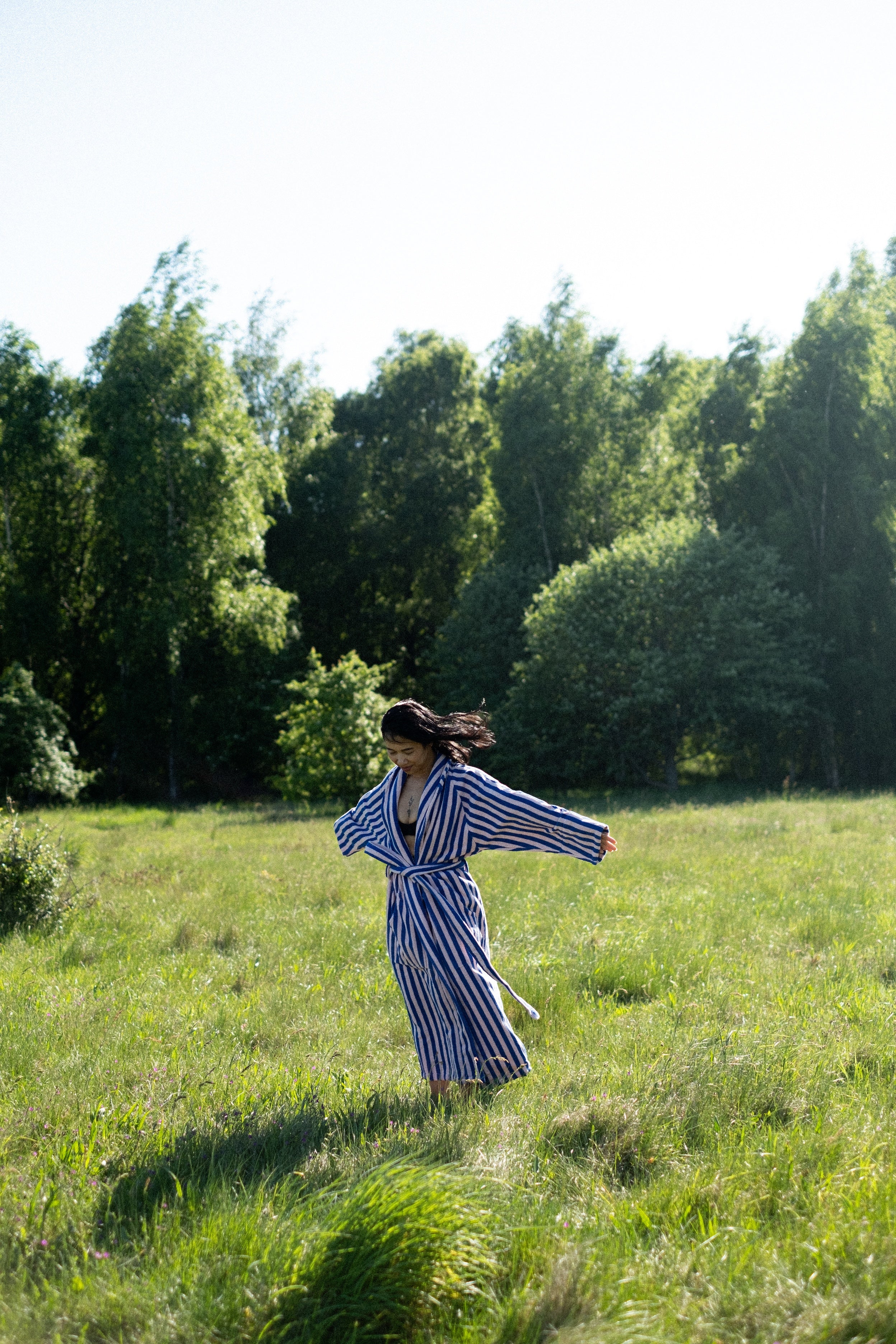 Naram Bathrobe, dazzling blue & rose