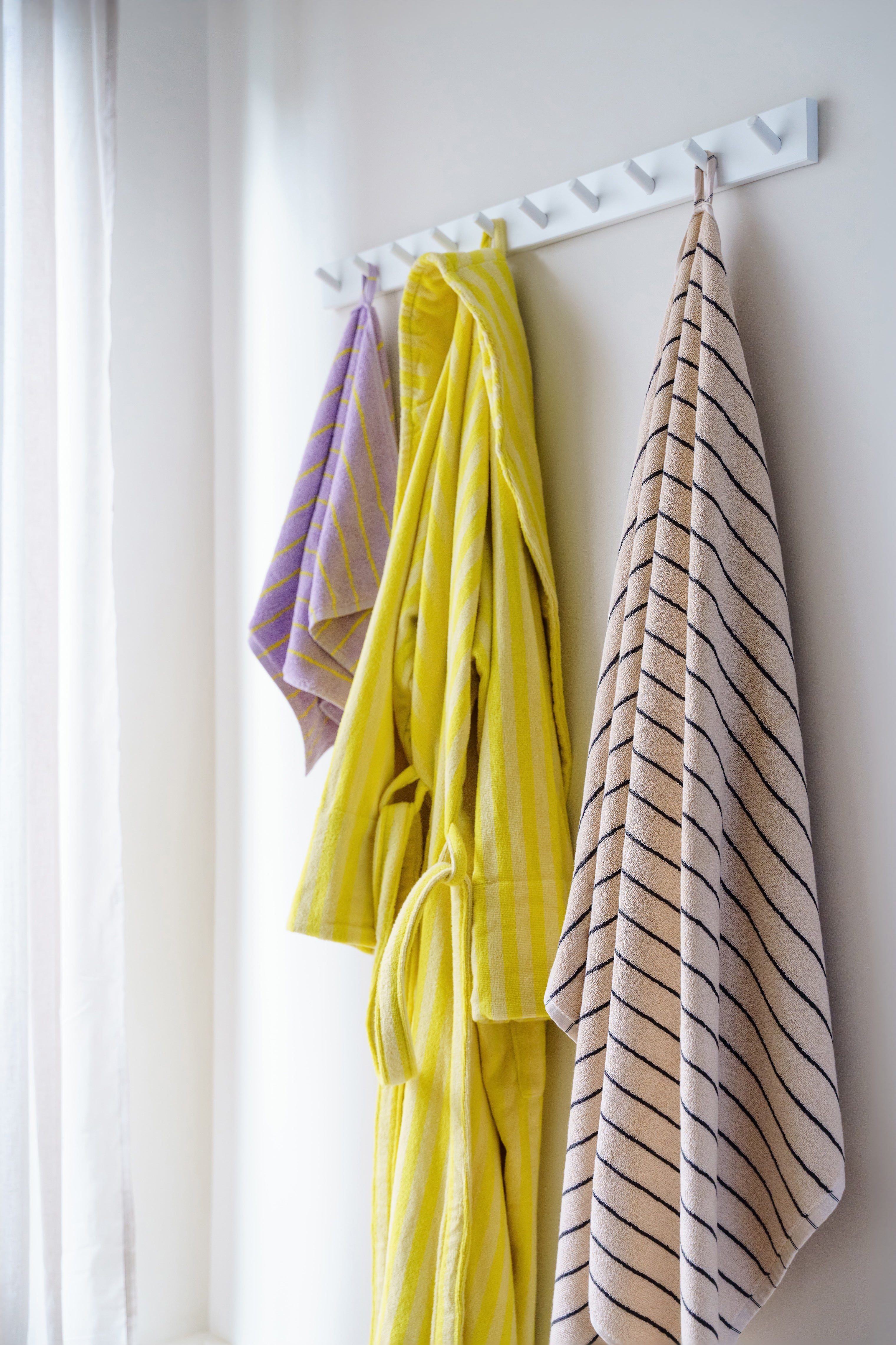 Naram Towels, creme & ink