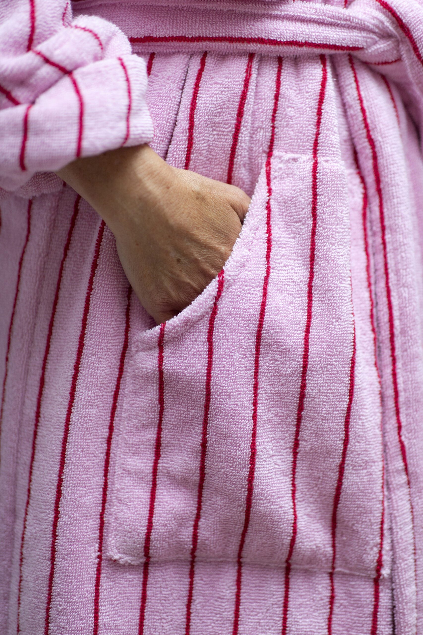 Bongusta Naram Bath Robe, Baby pink & Ski patrol